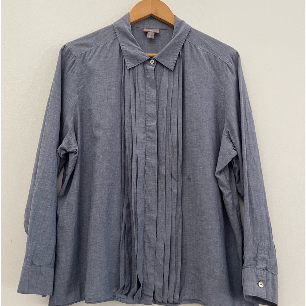 J Jill pleated front chambray blue blouse top shirt L LARGE pleat pleating